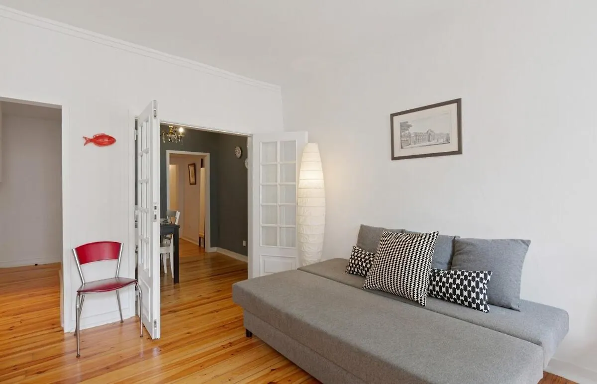 Stunning 1 Bedroom Apartment Near Alfama Lisbon 0*,